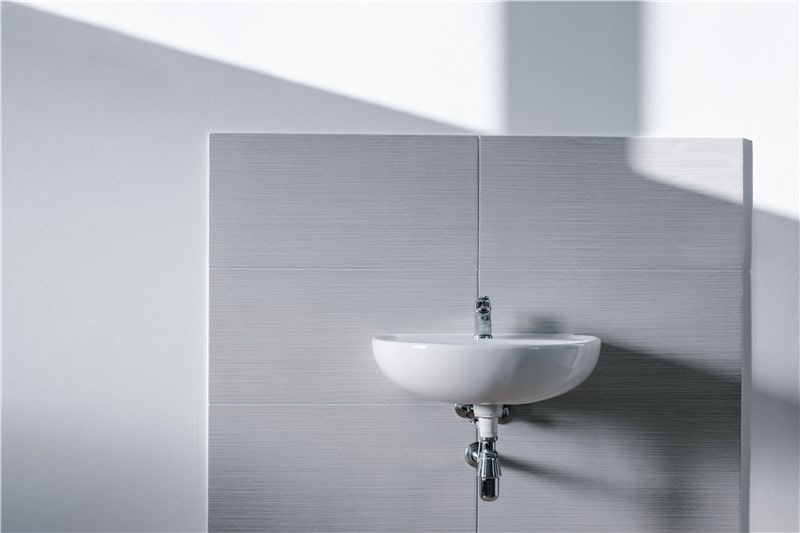 Image d'une salle de bain par Zenity Design